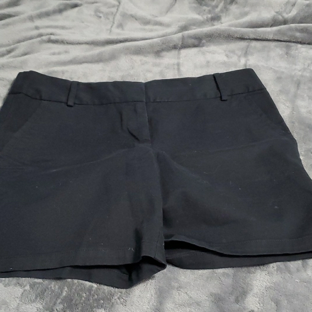 Ann Taylor LOFT shorts size 4